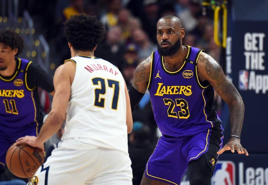 湖人卫冕之路坎坷，詹皇救主盼朝夺冠进发的简单介绍